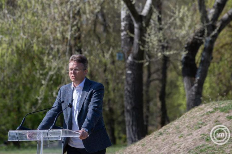 Gödöllőn adják elő június végén a Csíksomlyói passiót