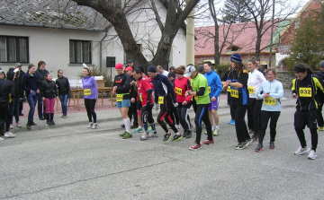 Locsolófutás Balatonedericsen