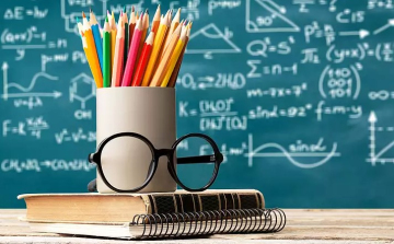 10 százalékkal emelkedik a tanítók, a tanárok és az óvónők bére