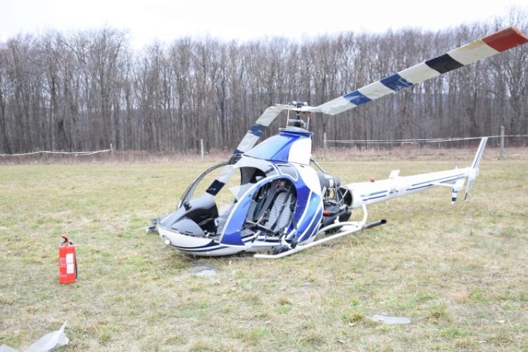 Még nem tudni miért zuhant le a helikopter Zircnél - FOTÓ