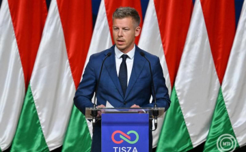 Magyar Péter: megtartjuk és kijavítjuk a déli határkerítést, nem fogadunk el semmilyen paktumot