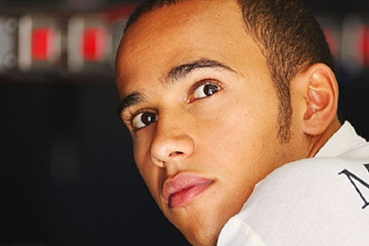 Lewis Hamilton vízválasztó éve